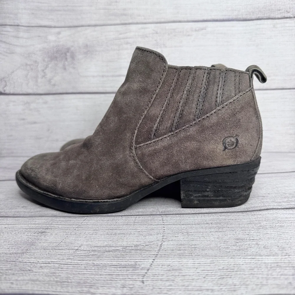 Born Kerri Brown Suede Ankle‎ Boots Womens 7M Western Stacked Heel F29422 CQG17
